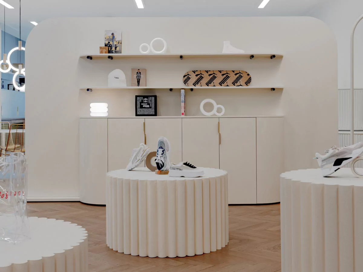 Puma display piepschuim